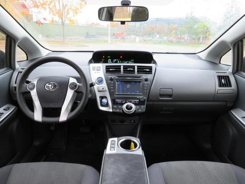 2012 Toyota Prius v Two