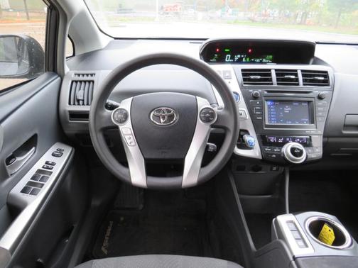 2012 Toyota Prius v Two