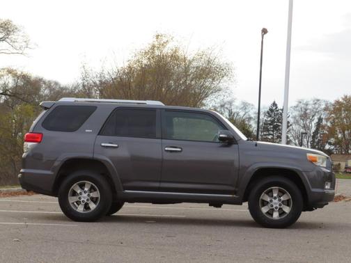 2011 Toyota 4Runner SR5 4WD