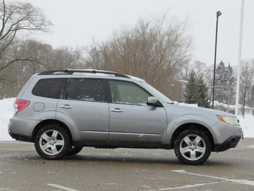 2010 Subaru Forester 2.5X Premium
