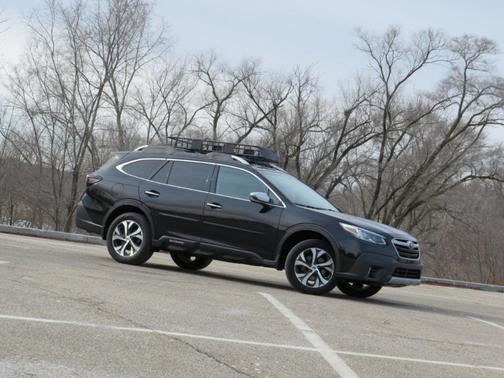 2021 Subaru Outback Touring XT