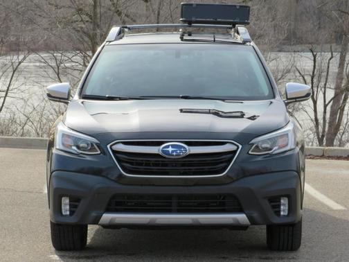 2021 Subaru Outback Touring XT
