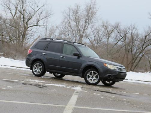 2012 Subaru Forester 2.5X Limited