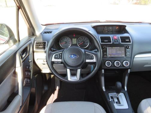 2017 Subaru Forester 2.5i