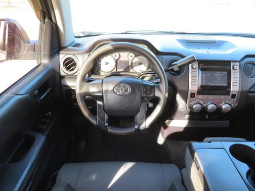 2015 Toyota Tundra SR5