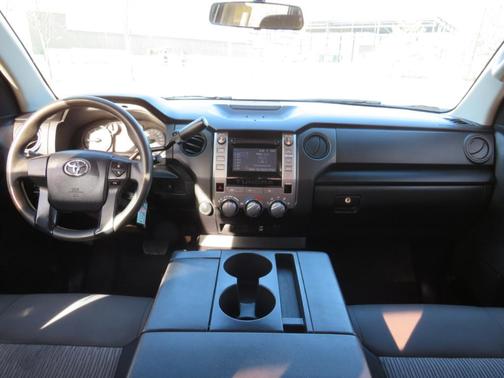 2015 Toyota Tundra SR5