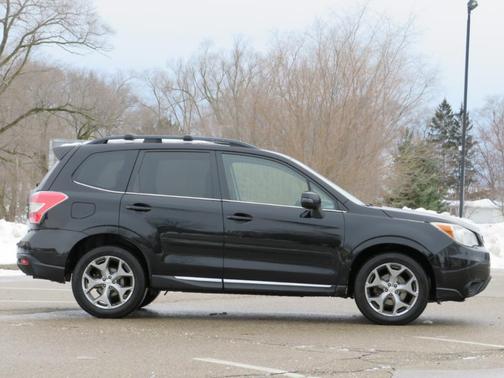 2015 Subaru Forester 2.5i Touring