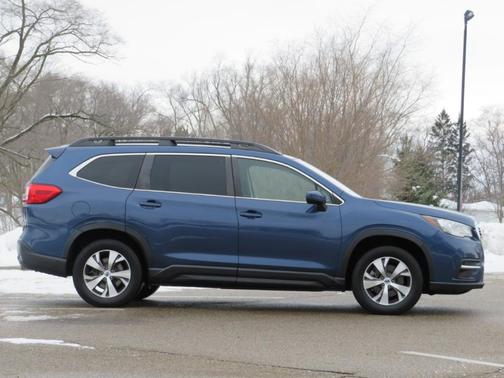 2019 Subaru Ascent Premium 8-Passenger
