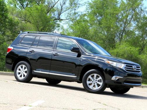 2013 Toyota Highlander Base
