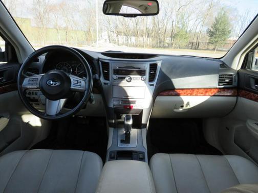 2011 Subaru Legacy 2.5i Limited