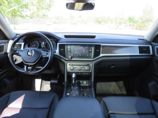 2019 Volkswagen Atlas 3.6L SE w/Technology