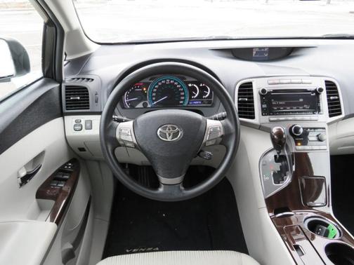 2011 Toyota Venza Base
