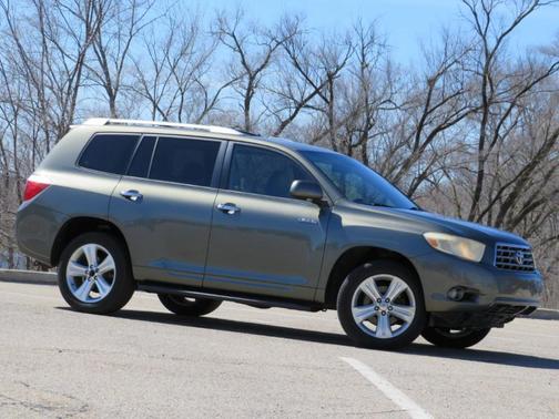 Green 2008 Toyota Highlander Limited