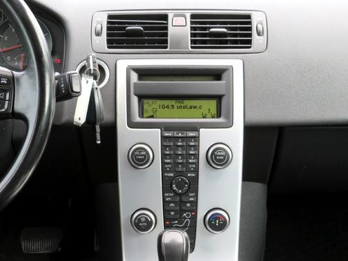 2011 Volvo V50 T5
