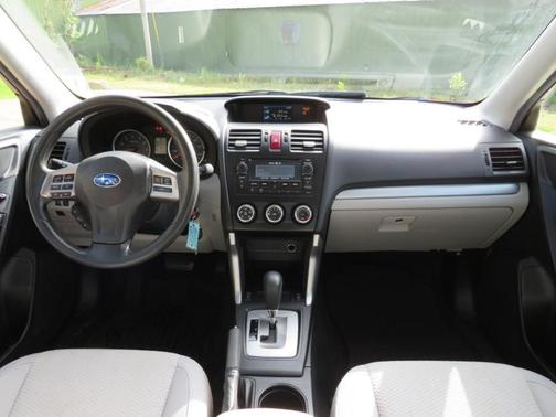 Venetian Red Pearl 2015 Subaru Forester 2.5i Premium