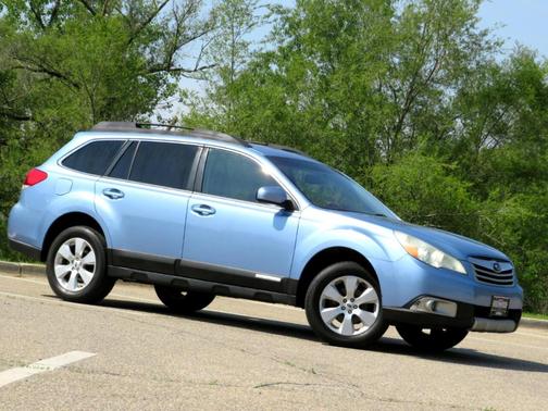 2012 Subaru Outback 2.5i Limited