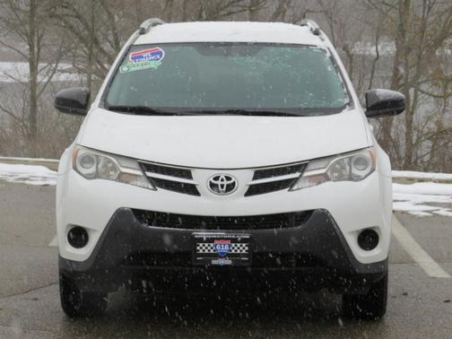 2014 Toyota RAV4 LE