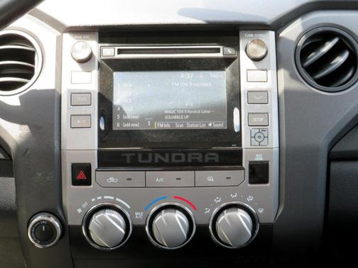 2018 Toyota Tundra SR5