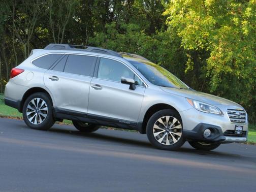Tungsten Metallic 2016 Subaru Outback 2.5i Limited
