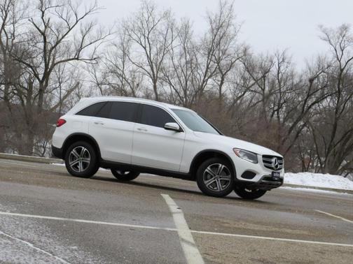 2018 Mercedes-Benz GLC 300 Base