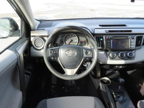 2013 Toyota RAV4 LE