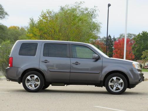 2014 Honda Pilot EX-L w/ Navigation