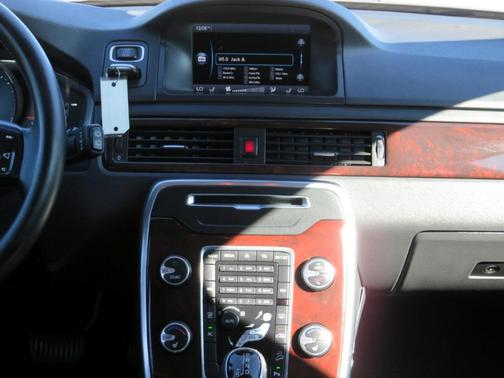 2015 Volvo XC70 3.2 Premier