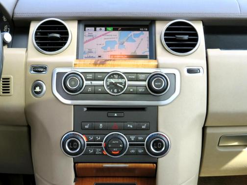 2015 Land Rover LR4 HSE