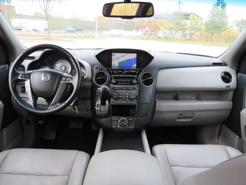 2013 Honda Pilot EX-L w/ Navigation