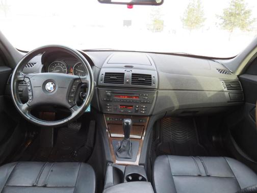 2005 BMW X3 2.5i