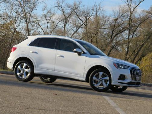2021 Audi Q3 40 Premium