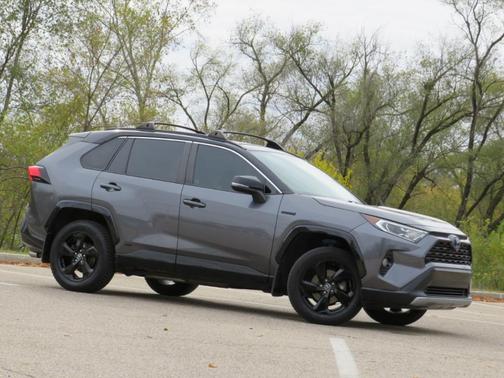 2020 Toyota RAV4 Hybrid XSE