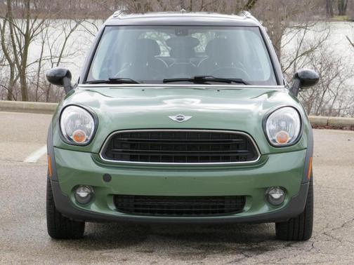 2015 MINI Countryman Cooper