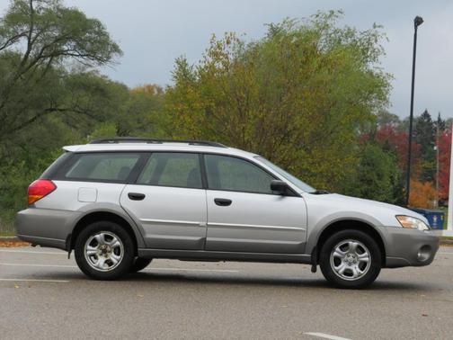 2007 Subaru Outback 2.5i