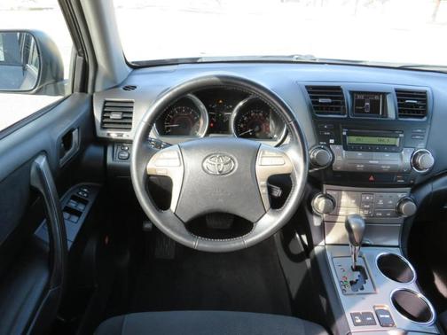 2009 Toyota Highlander Sport