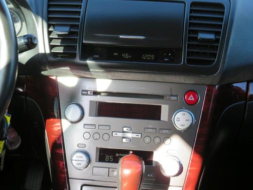 2009 Subaru Outback 2.5i Limited