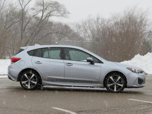 2017 Subaru Impreza 2.0i Sport