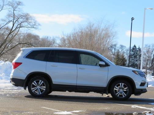 2016 Honda Pilot EX