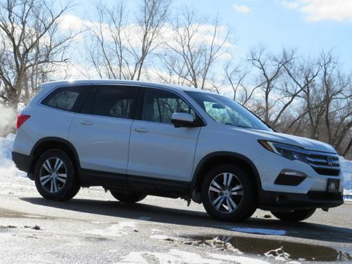 2016 Honda Pilot EX