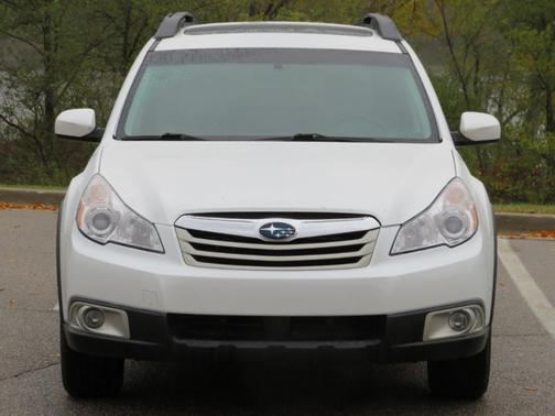 2011 Subaru Outback 2.5i Premium