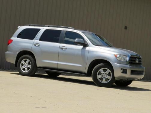 Silver 2016 Toyota Sequoia SR5