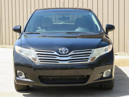 Black 2011 Toyota Venza Base