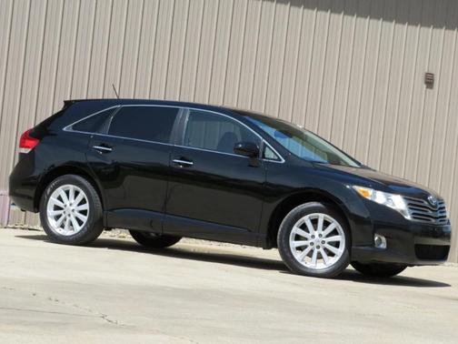 Black 2011 Toyota Venza Base