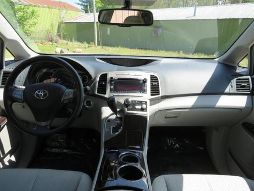 Black 2011 Toyota Venza Base