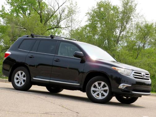 2012 Toyota Highlander Base