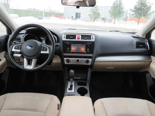 2017 Subaru Outback 2.5i