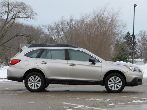 2017 Subaru Outback 2.5i
