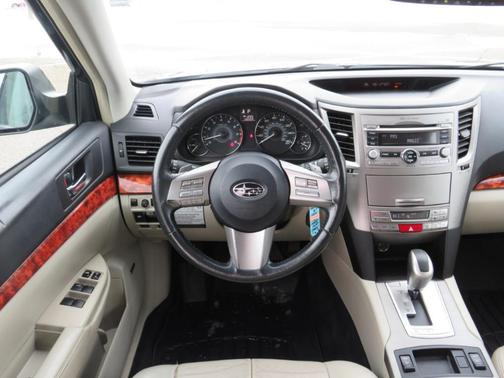 2010 Subaru Outback 3.6R Limited