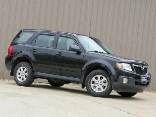 Tuxedo Black 2011 Mazda Tribute i Sport