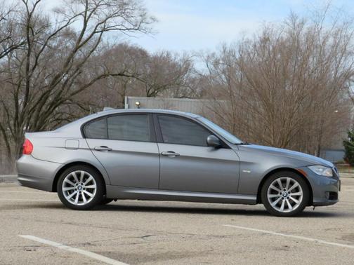 2011 BMW 328 i xDrive